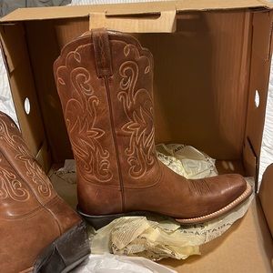 Ariat women’s boots